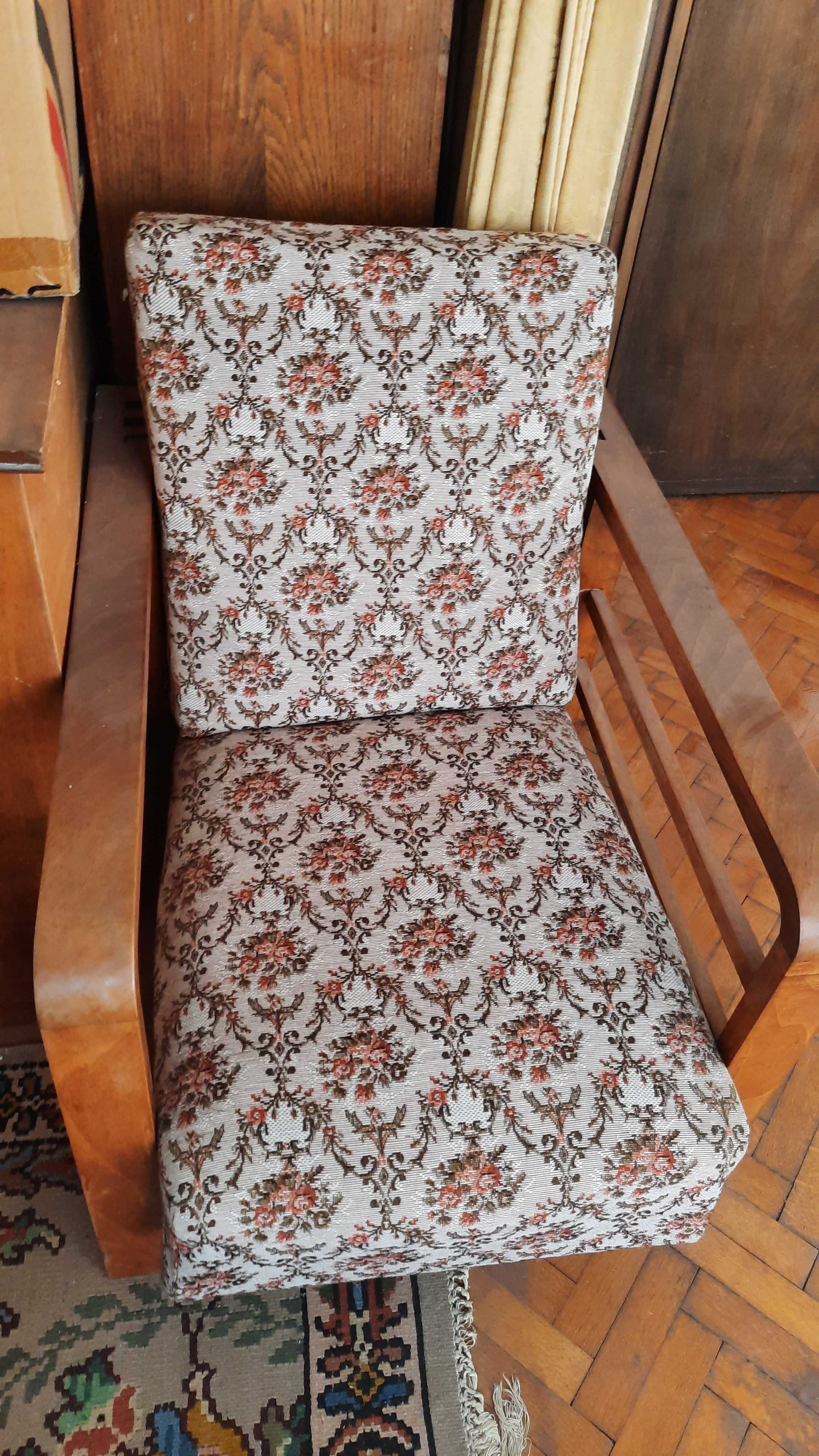 Старинно канапе с два фотьойла