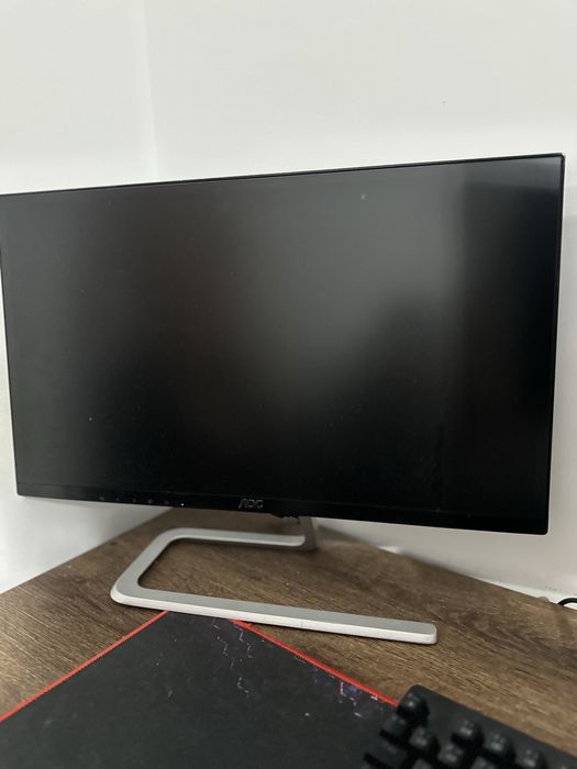 Pc de gaming cu 1060, ryzen5 2400G