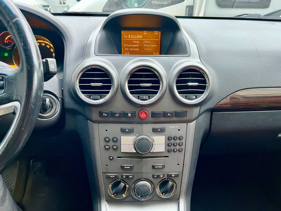 Opel ANTARA - 4x4 - Xenon - Piele - Numere valabile