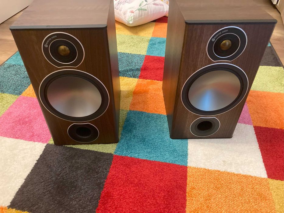 колони Monito Audio Bronze 2 + усилвател NAD C 325BEE