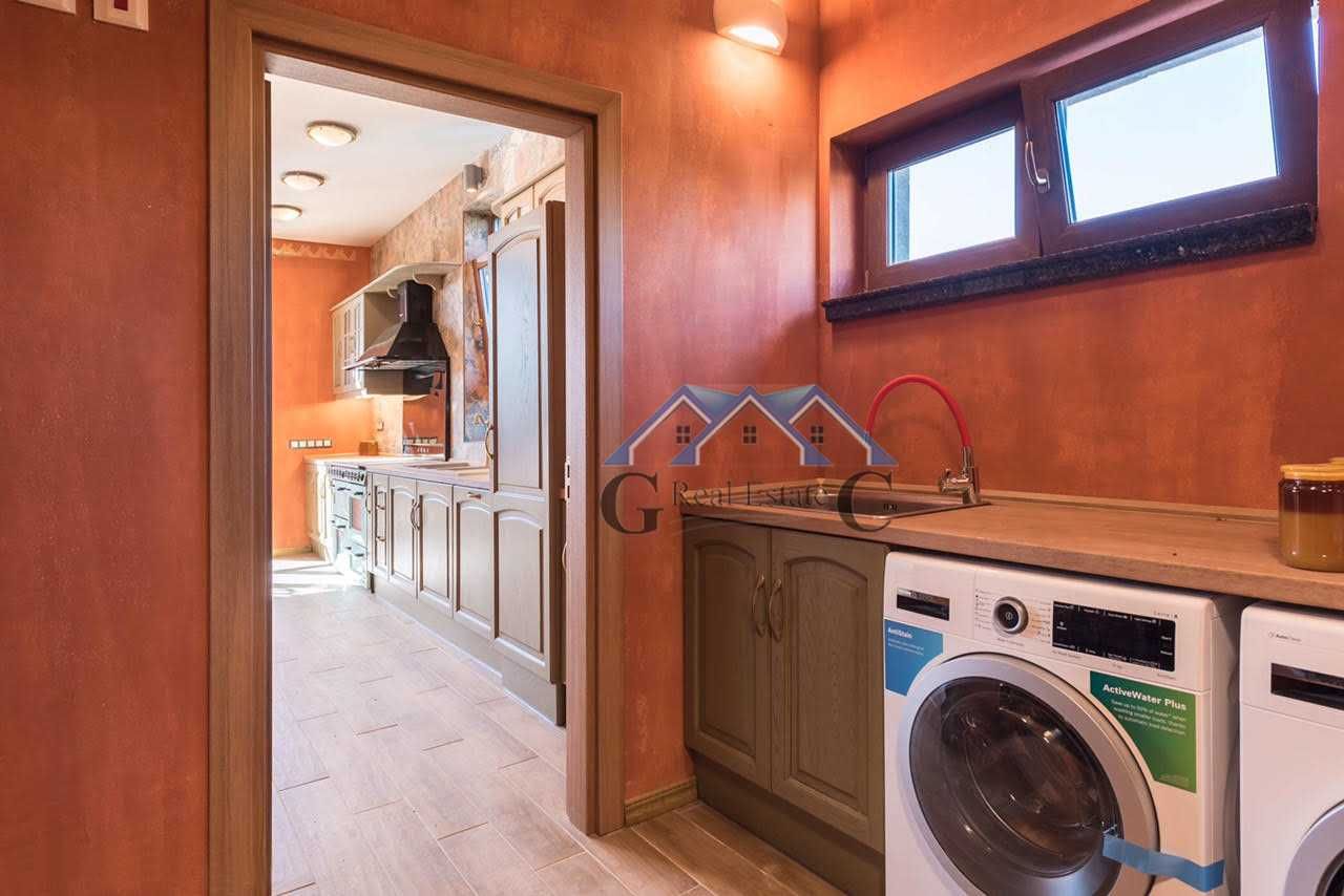 Продава се Къща в с. Приселци, Област Варна - 240 кв.м за 1113 €/кв.м - Снимка #5