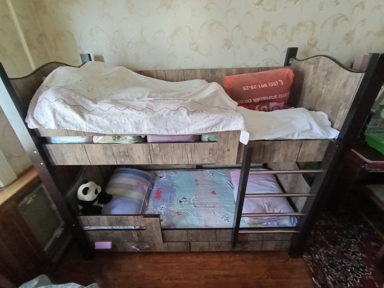Икки этажли крават сотилади. Продаётся двухэтажная кровать