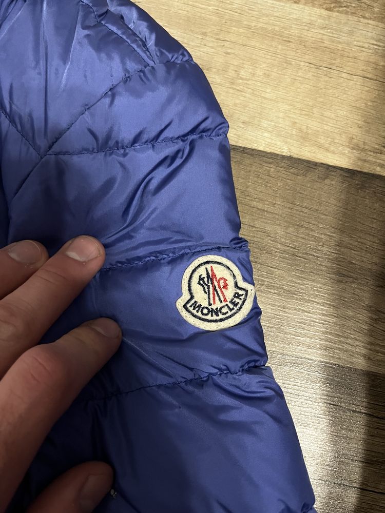 Geaca Moncler vintage