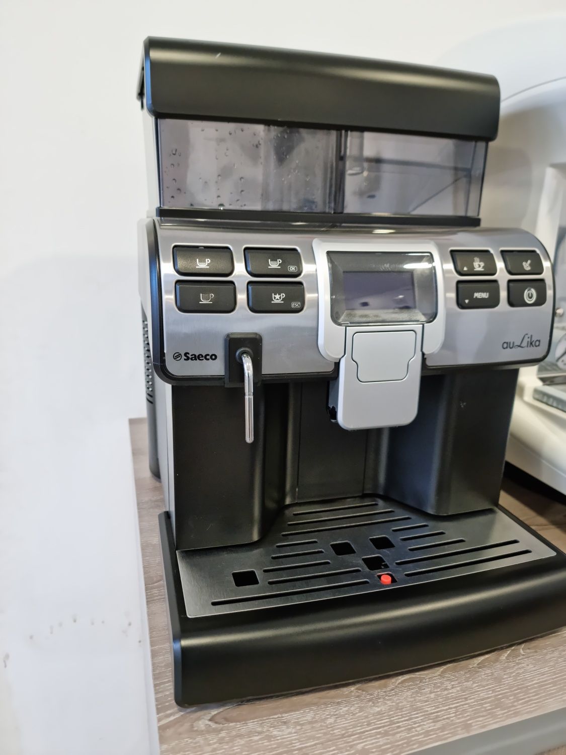 OFERTA Espressor Automat SAECO AULIKA MID FULL Revizionat