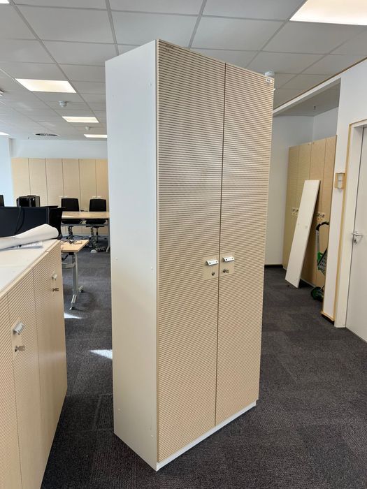 Dulap birou cu închidere, 90x45x216 cm – model elegant și rezistent