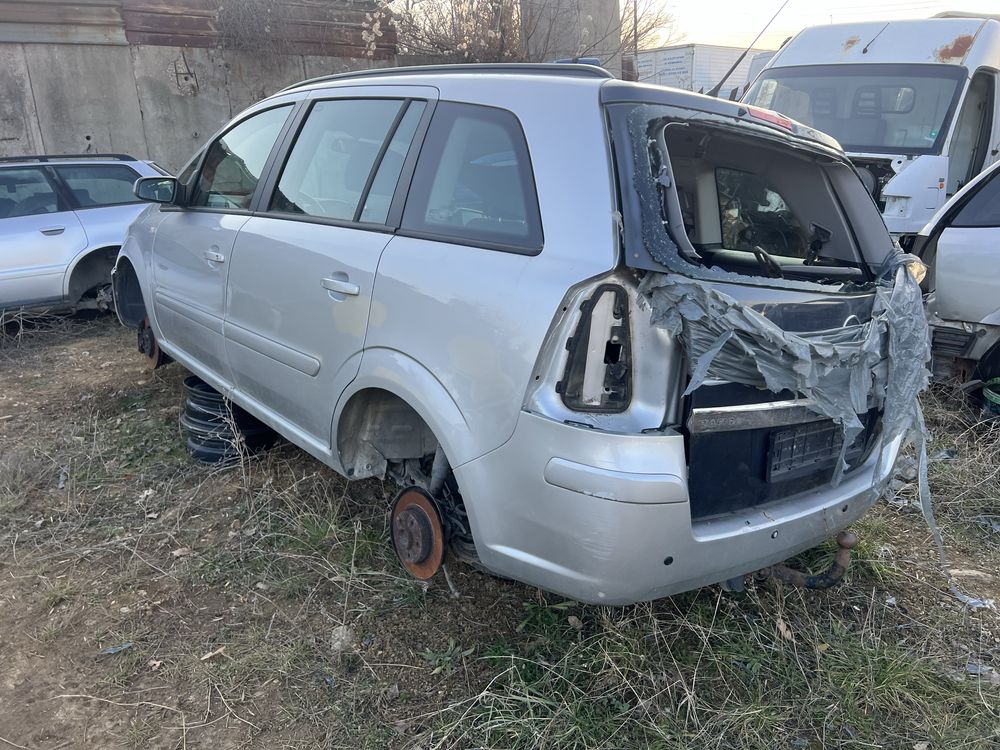 Opel Zafira 1.9 CDTI , Опел Зафира цдти На Части !!!