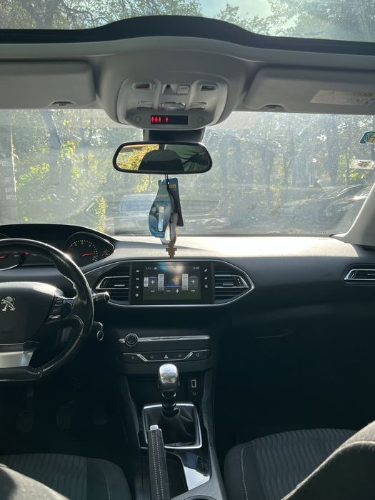 Vand Peugeout 308/an 2014/1,6 diesel 120cp