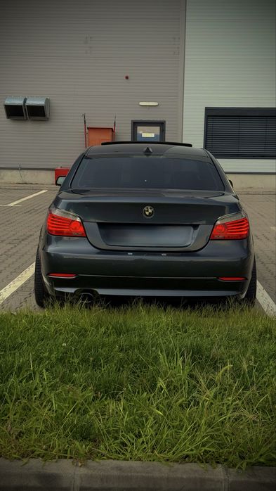 Vând BMW E60 520D,A