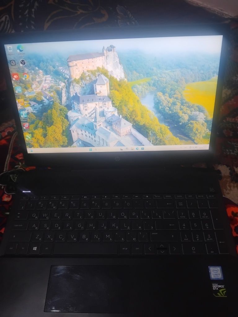 HP pavilion gaming laptop