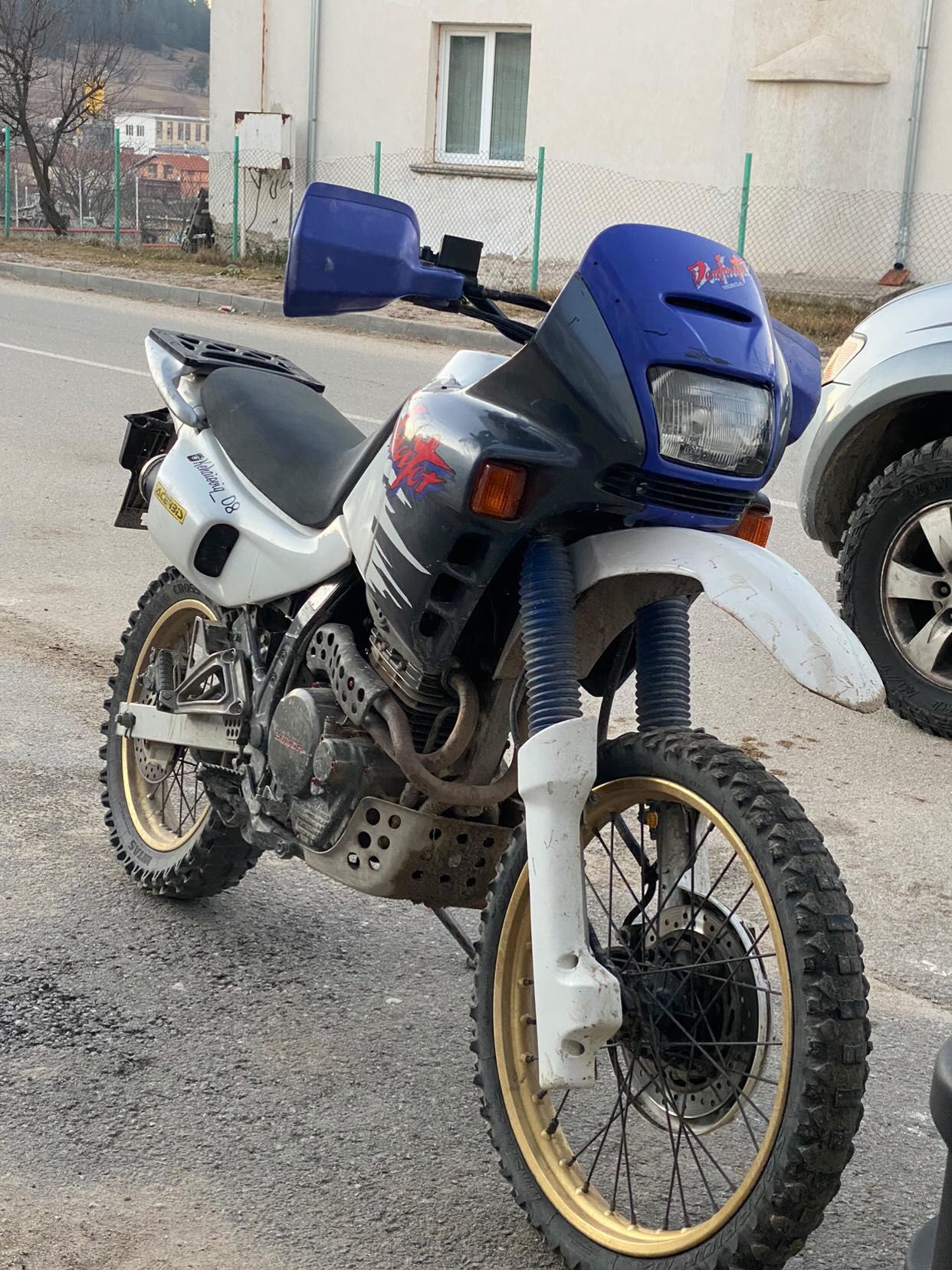 Honda dominator 650