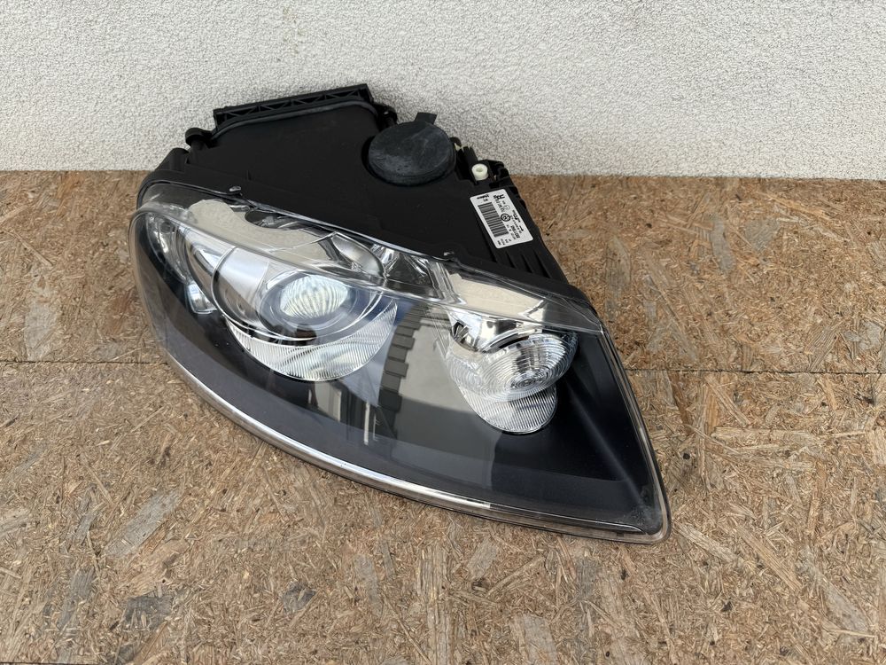 Far dreapta VW Touareg 7L Xenon 2003-2007 Original Europa