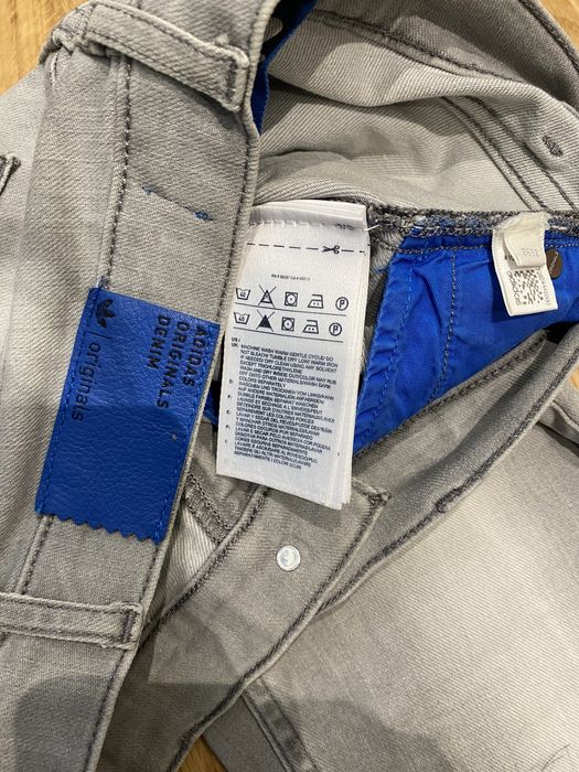 Аdidas дамски дънки 100% оригинални !!!