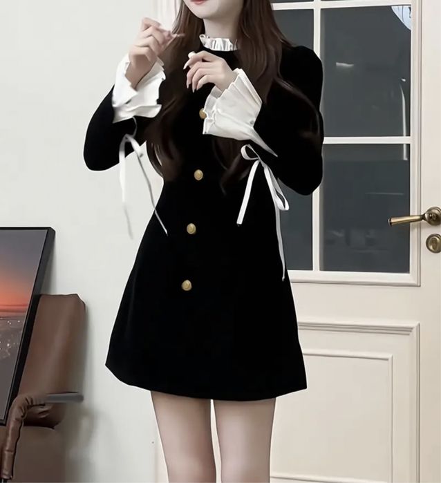 Платье с завязками