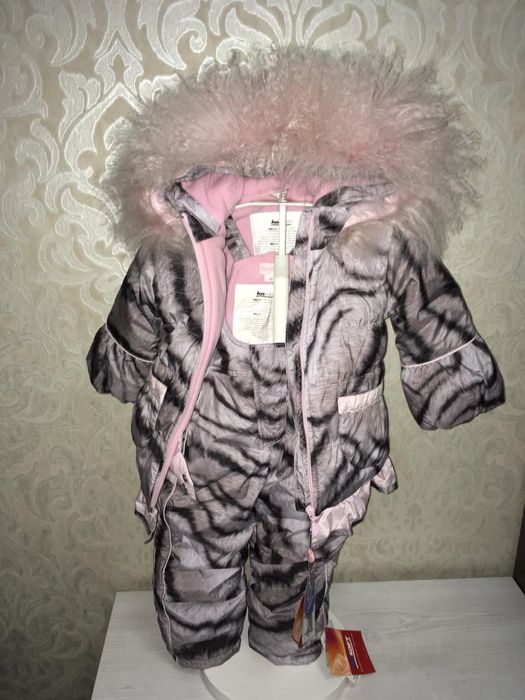 Новый. Шикарный зимний комбинезон. Польша Pilguni