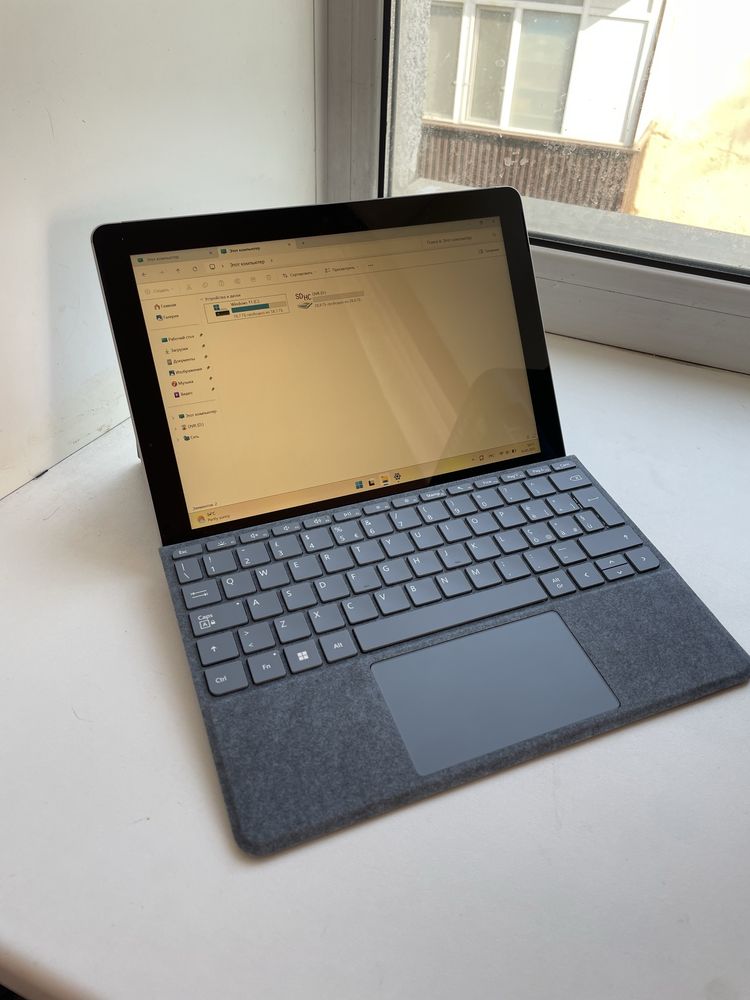 Microsoft Surface Go 1