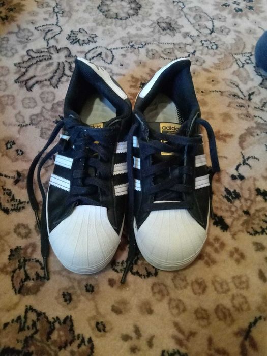 Adidași dama , Adidas Superstar , mărimea 38.5 aproape noi