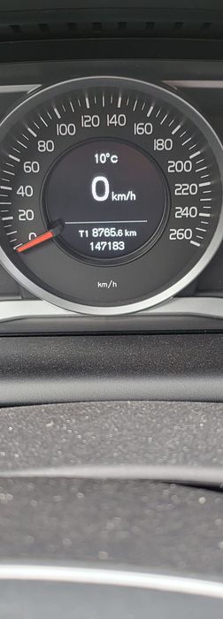 Volvo XC60 D4 DZ73 Accept schimb utilitară 3,5 t +diferenta