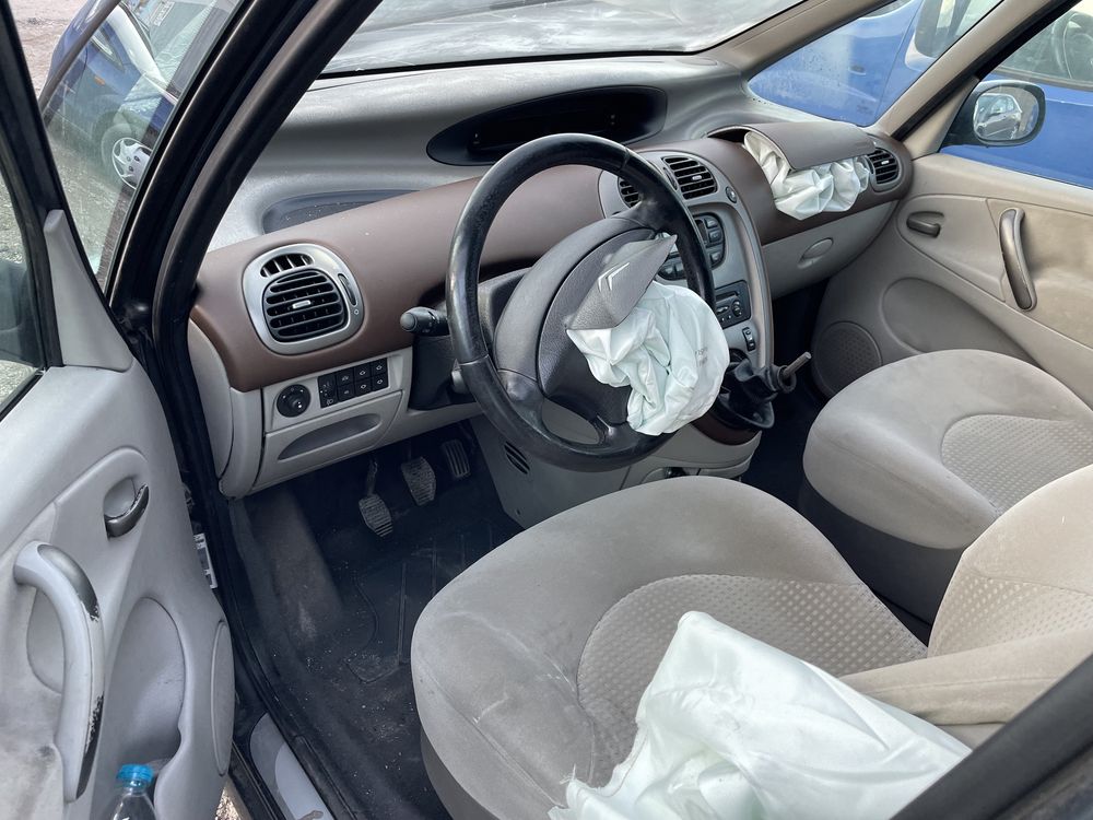 Citroen Xsara Picasso 2.0hdi 90кс 2004г На Части