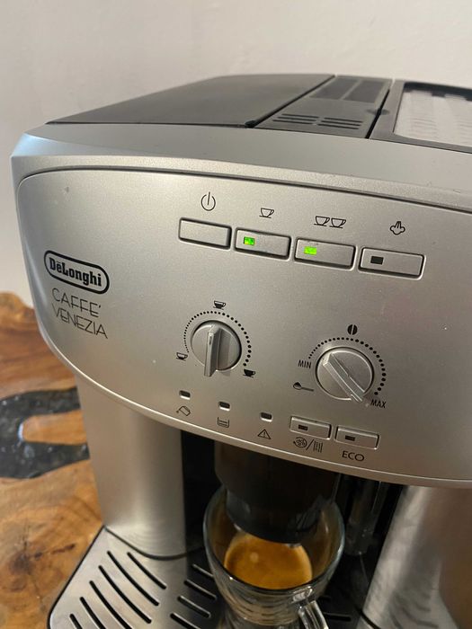 expresor / espressor cafea delonghi caffe venezia