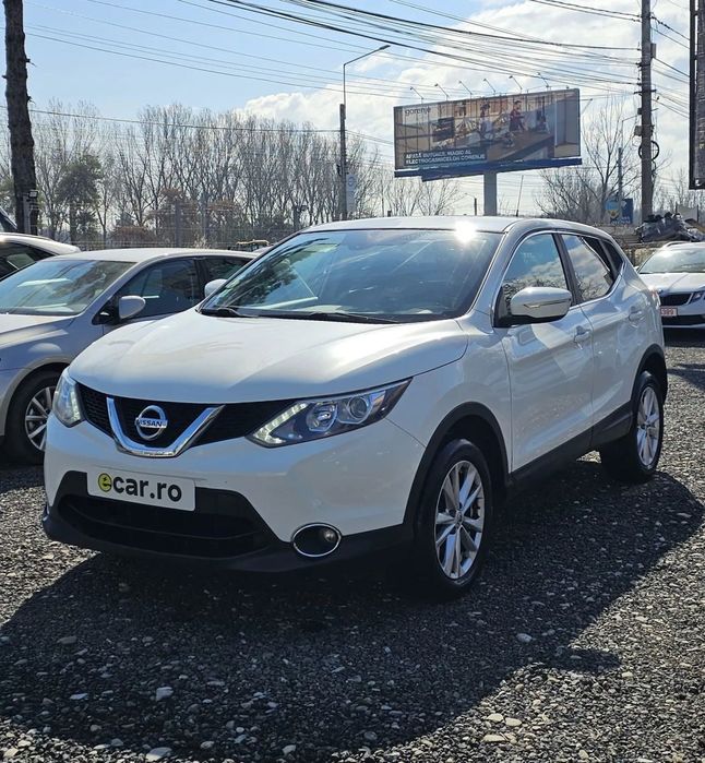 Nissan Qashqai Km reali cu istoric / Fara daune sau revopsiri / Stare foarte buna