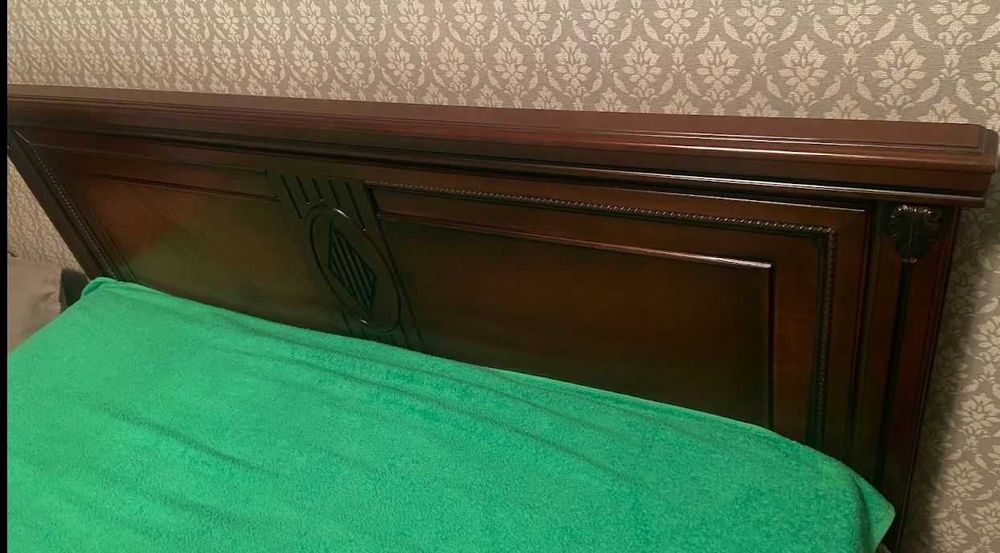 кровать дерево с матрасом