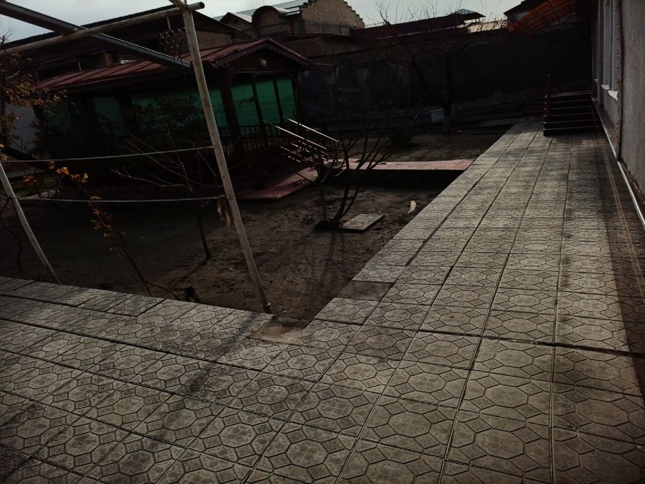 Продаётся дом в центре — Кафтархона, 6 соток