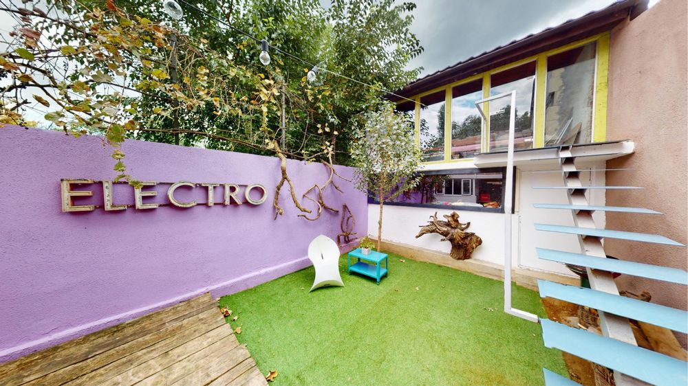 Casa 4 camere _ singur in curte _  Plumbuita, cu vedere la parc și lac