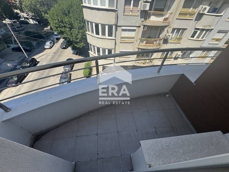 Тристаен апартамент ново строителство