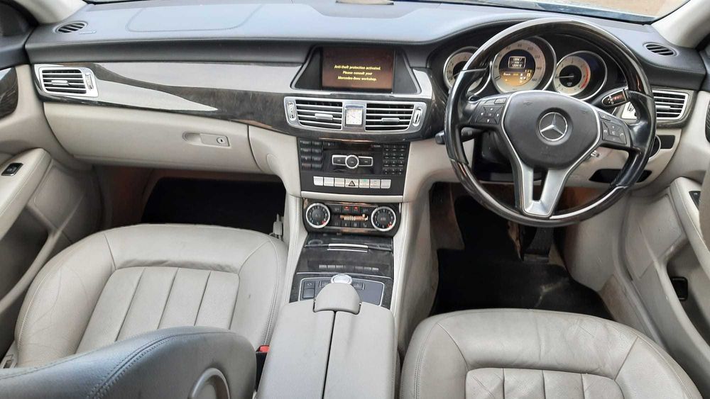 Dezmembrez mercedes cls w218 250 om 651/far full led/capota/bara cls/