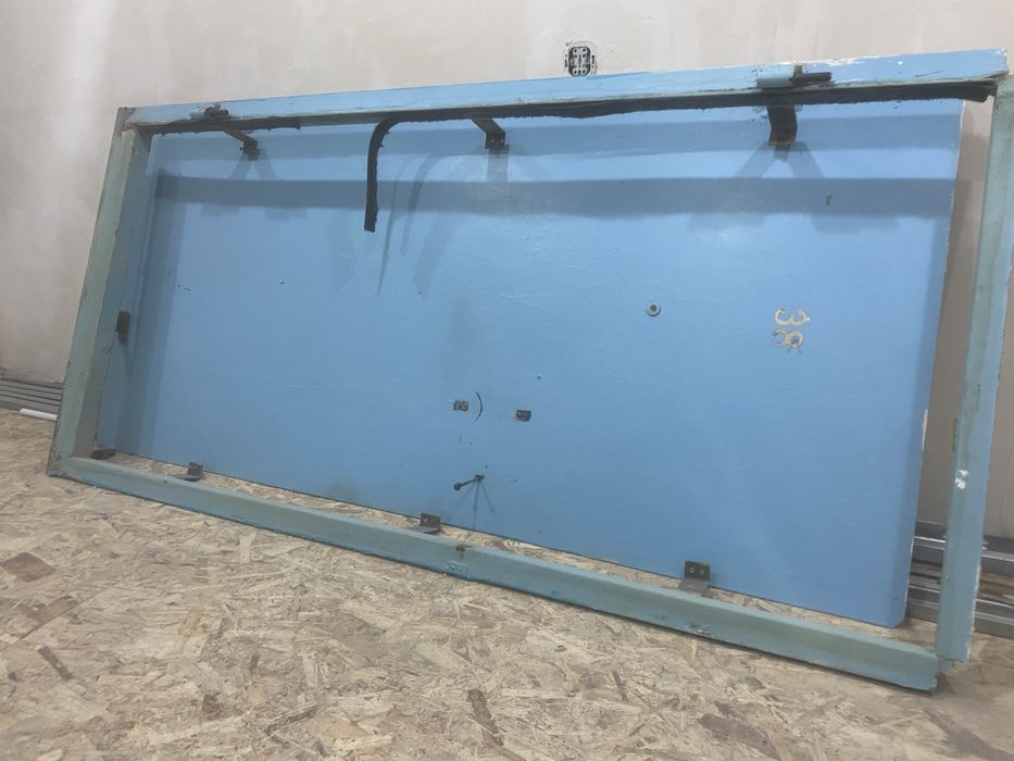 Дверь железная с коробкой