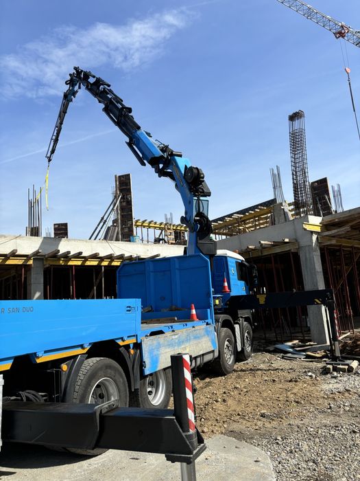 *Macara-Camion-Transport*