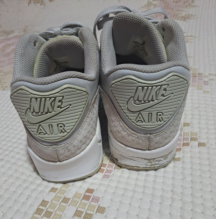 Кроссовки женские Nike air,