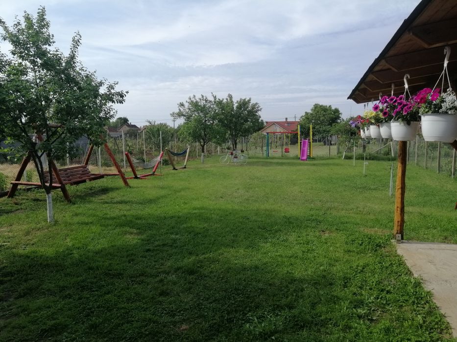 Casa regim hotelier 8-12 persoane