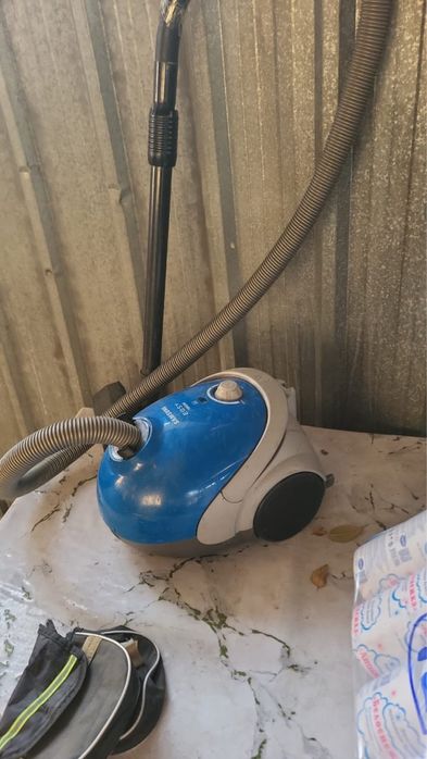 Продам пылесос рабочий