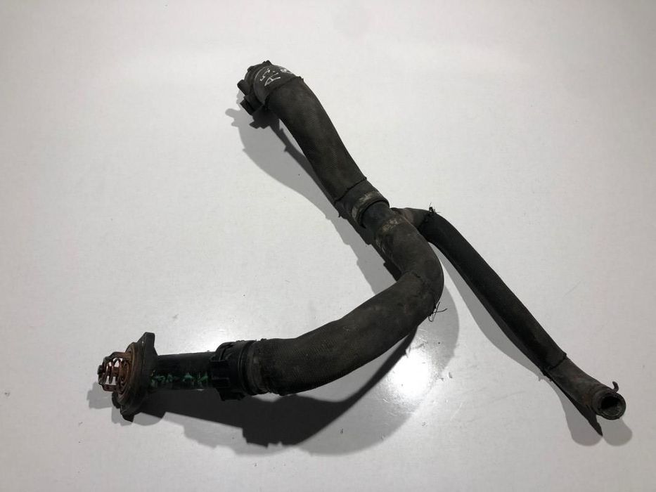 Furtun apa Audi A4 (2007-2011) [8K2, B8] 2.0 tdi 03g121121c