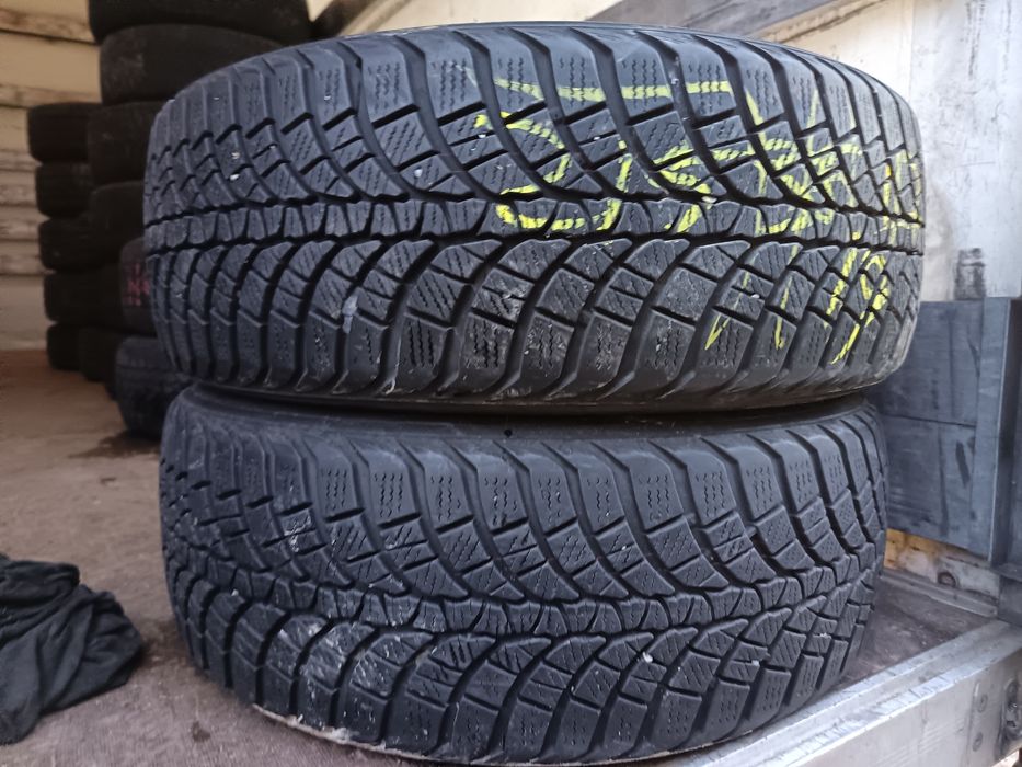 Anvelope MS iarna 215 55 17 kumho 2019 8mm