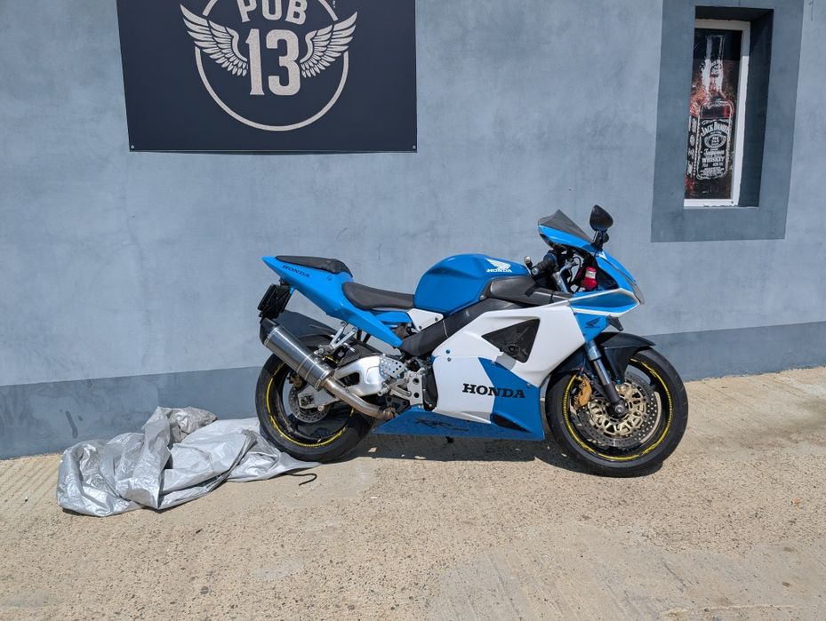 Schimb cu Auto Honda CBR954RR Fireblade