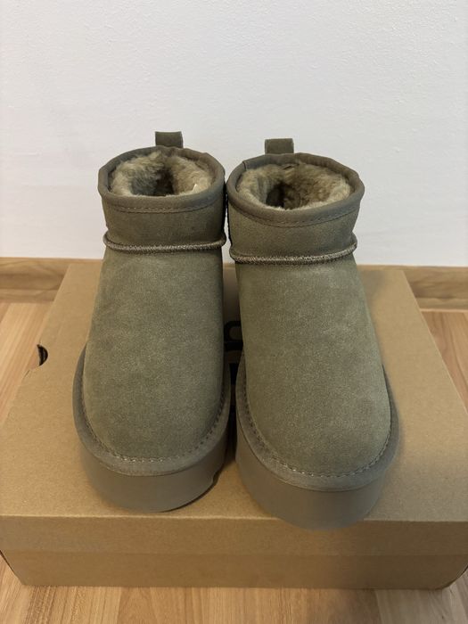 Ugg marimea 36 kaki