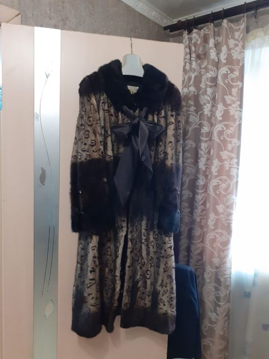 Продается шуба в хорошем состоянии