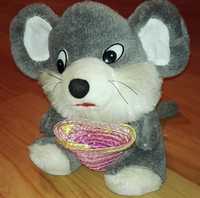 Мягкая игрушка Мышь с корзиной