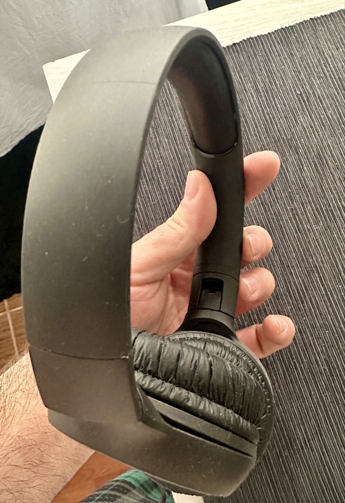 Casti JBL Tune bluetooth