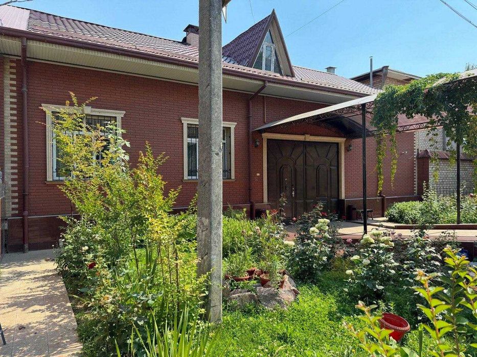 Дом, 5 соток 6 комнат. Бадамзар, посольство Польши