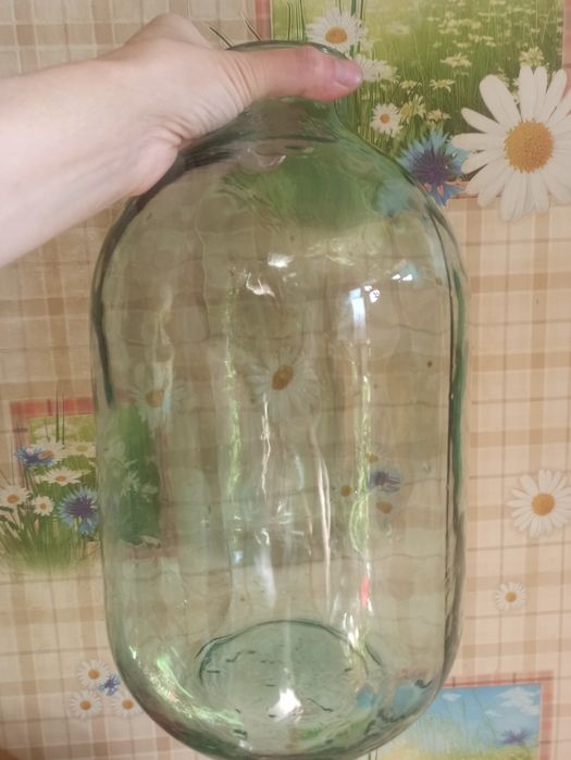 Банка 5 л и 10 л