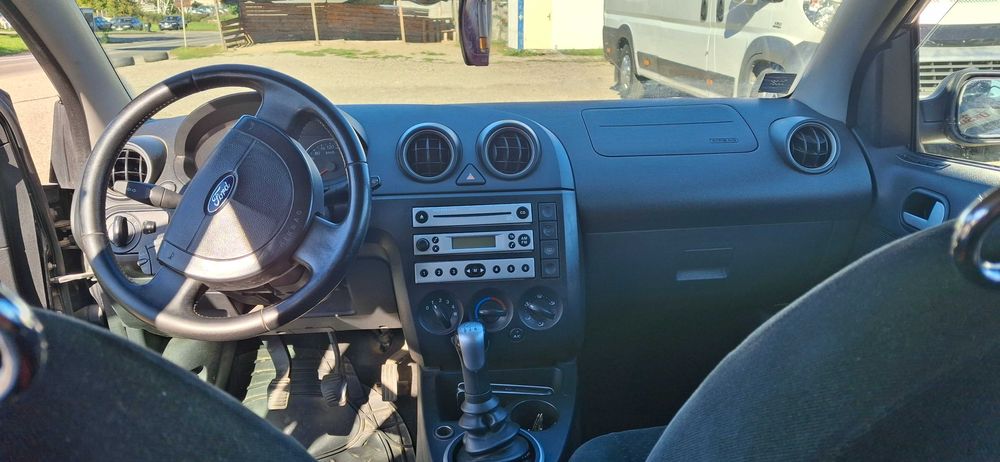 Vand Ford Fiesta