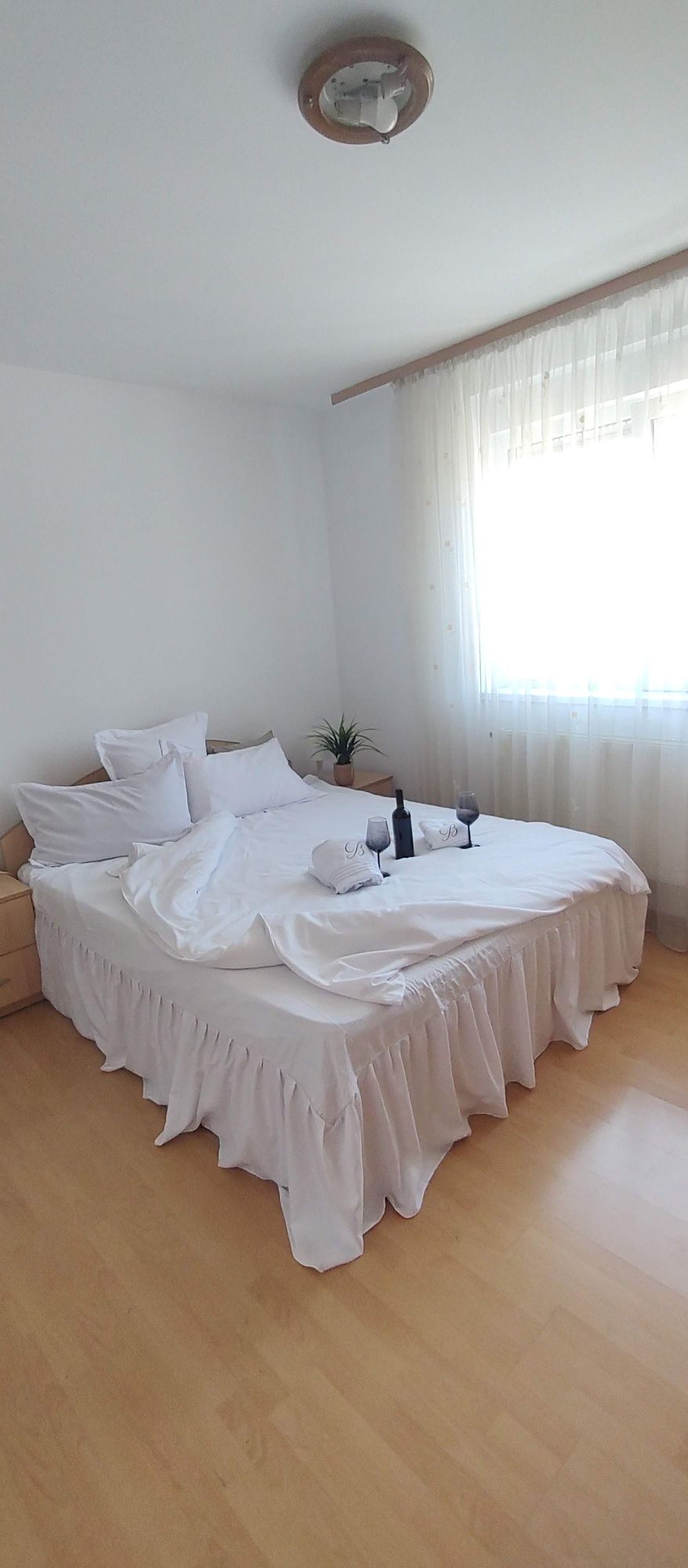 Cazare Alba Iulia apartament regim hotelier curat în centru Cetate