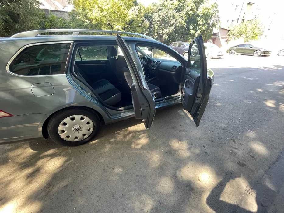 VW Golf V Kombi, 2.0 TDI, 2800 Euro