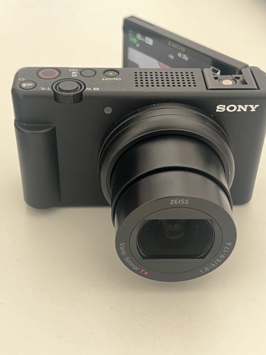 Sony ZV-1 Mark II – Aparat foto pentru vlogging + Card 256GB CADOU!
