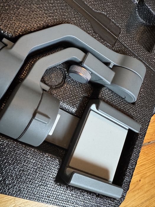 стабилизатор DJI Osmo Mobile 2