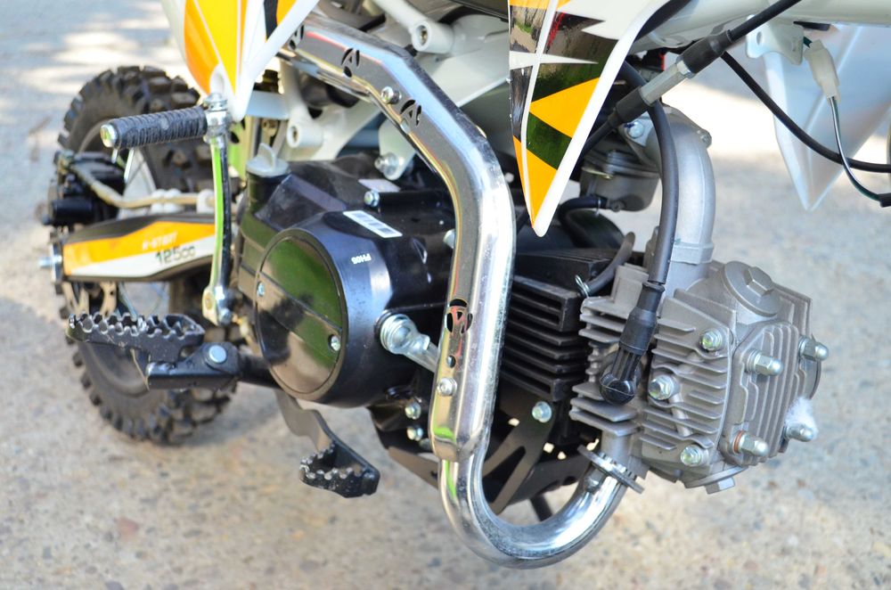 Moto-Cross Yokai 125cc Cutie Manuala Motor in 4 Timpi Nou