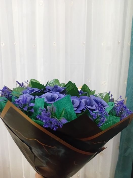 Suniy gullar xamyonbop narxlarda